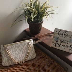 Michael Kors Skinny Belt